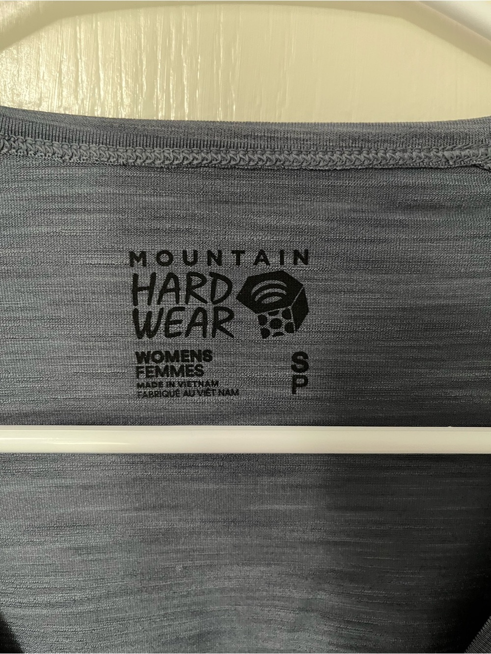 Mountain Hardwear Women's Short Sleeve Heathered Slate Blue Tee - Picture 3 of 5